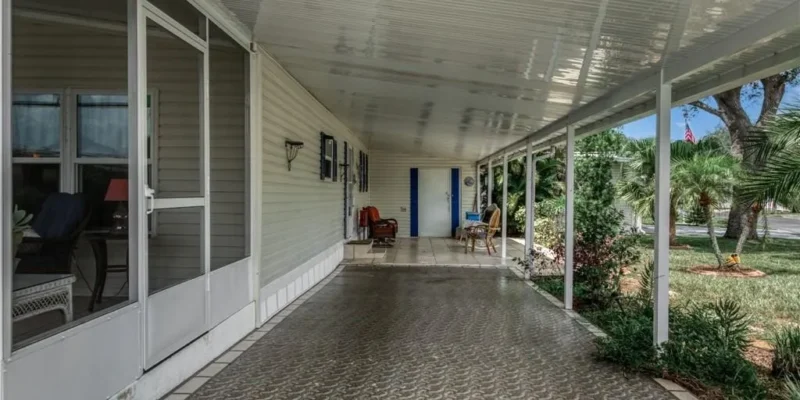 2725 Bolin Lane Carport