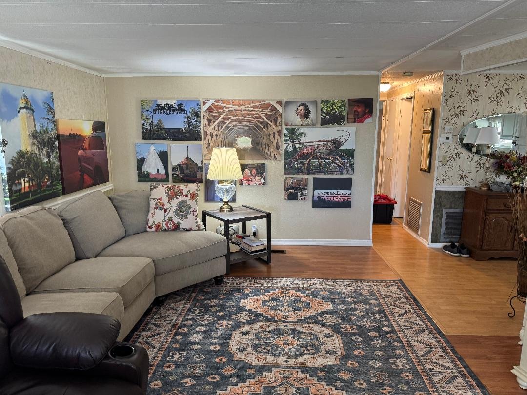Living-Room-from-Lanai