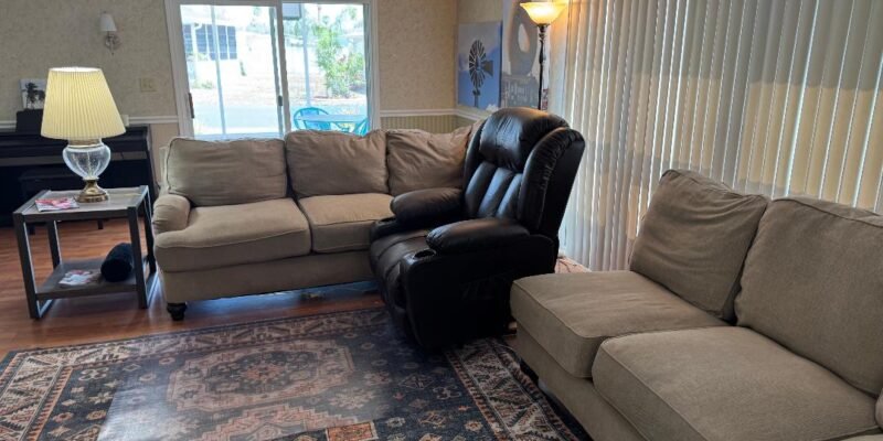 Living-Room- to - Lanai